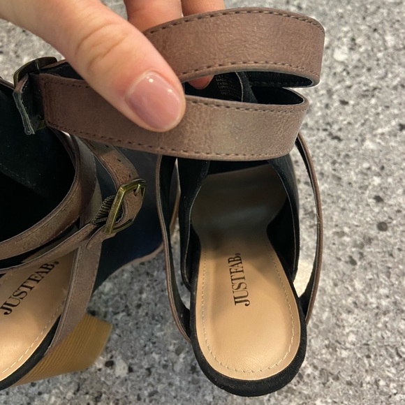 JustFab strappy ankle boots / booties for fall! - Picture 7 of 11